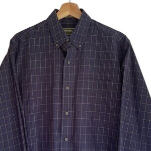 Eddie Bauer Navy Plaid Wrinkle Resistant Cotton Long Sleeve Button Down Shirt S